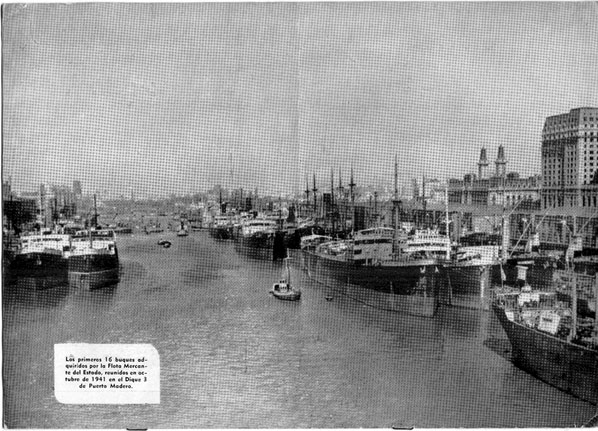 Barcos extranjeros en Puerto Madero - Inicios de la Flota Mercante del Estado - 1940